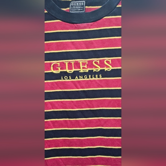 Guess Tee - Picture 2 of 5